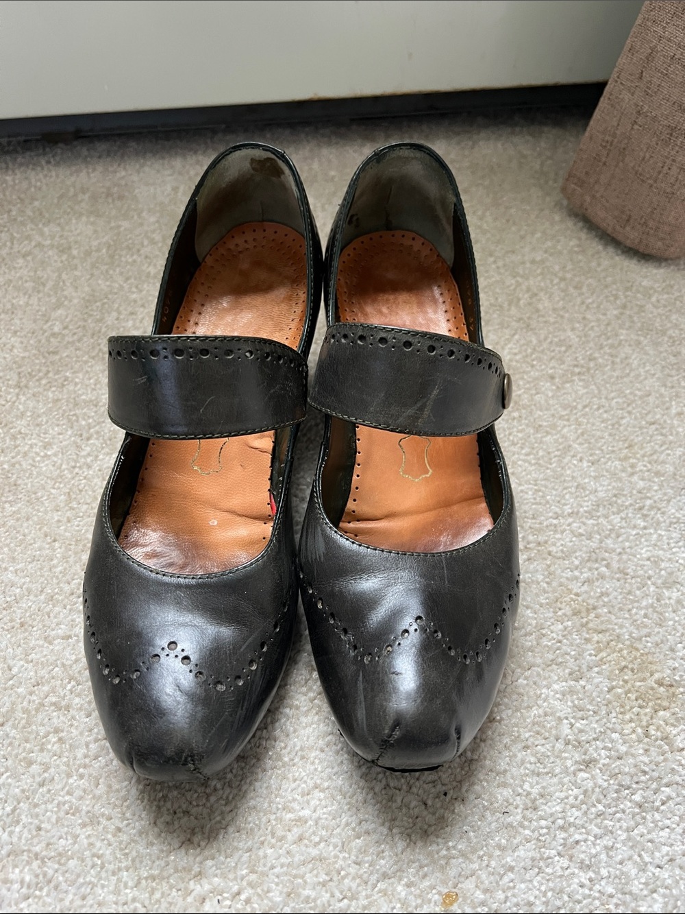 Forest Green Mary Jane Leather Heels - Women's Vialis